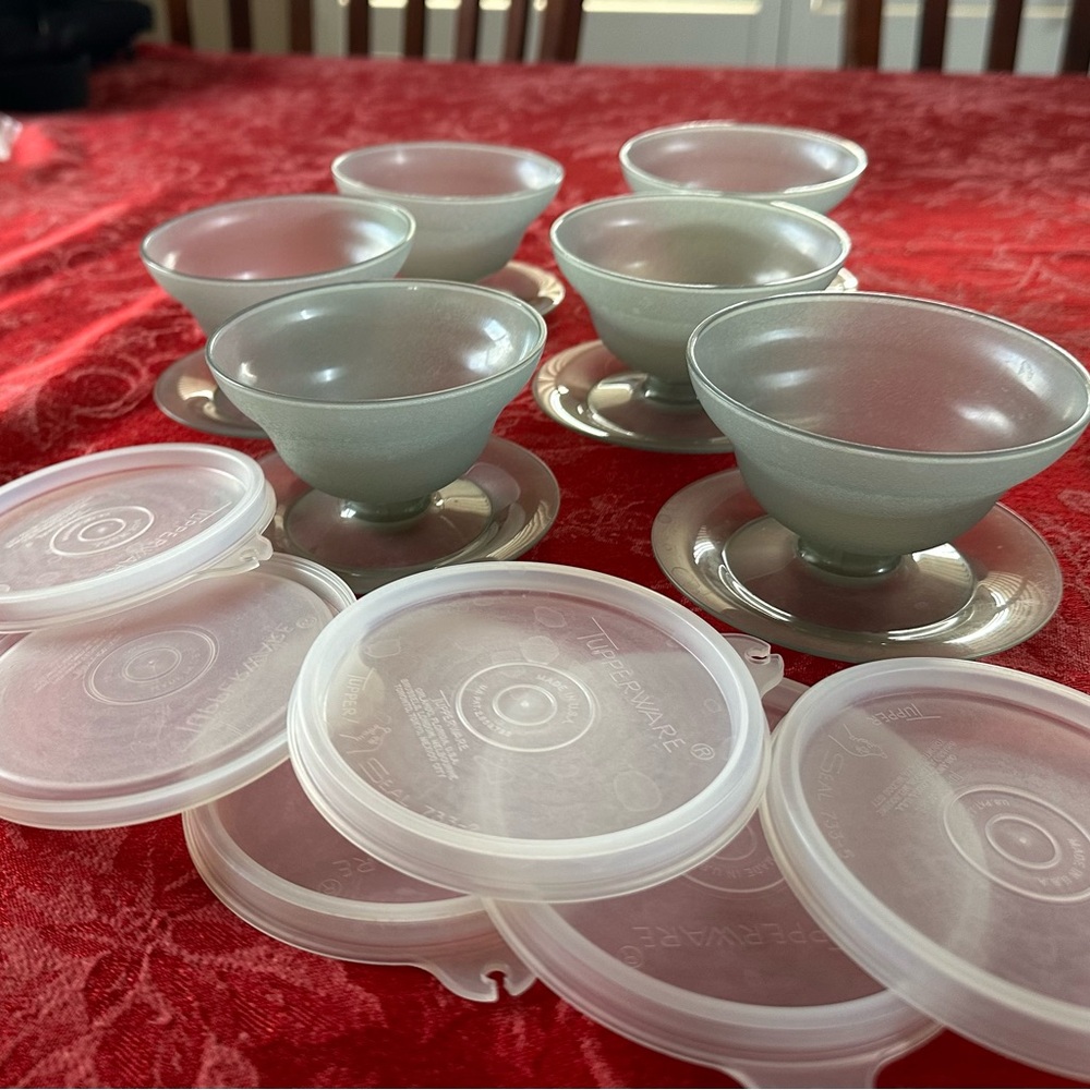 Tupperware parfait sets - Picture 3 of 3
